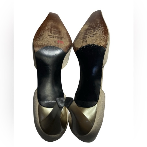 Stuart Weitzman Toucan Taupe Crepe women stiletto dress shoes size 8.5 AA - Picture 7 of 16